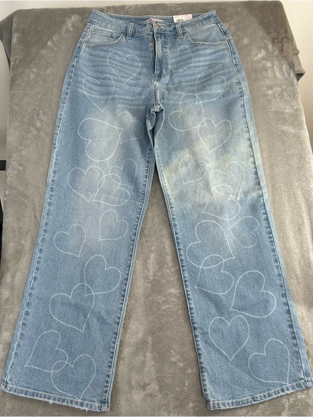 SO® Brand Straight Leg Heart Denim Jeans Detailed Women’s Dad Blue Jeans Size 11